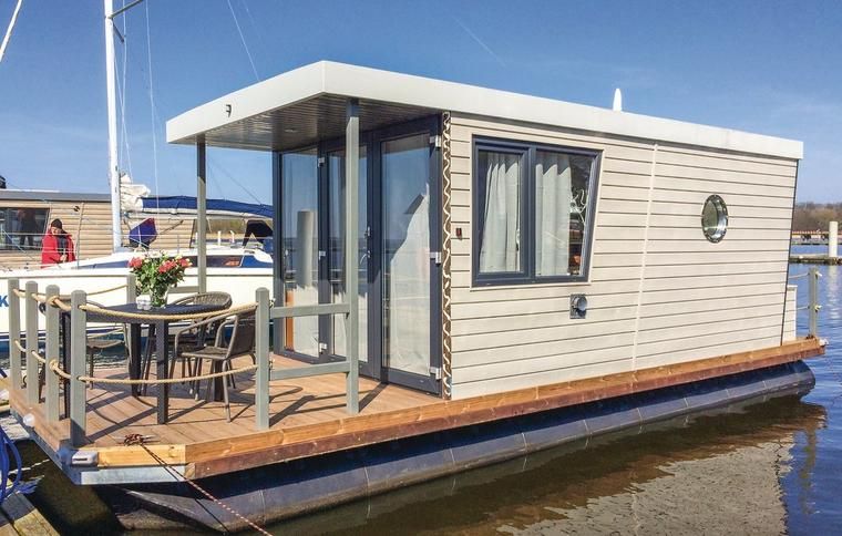 Hausboot in Demmin