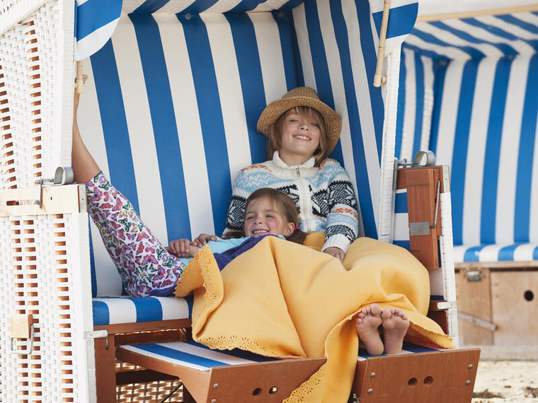 Nordsee Kinder im Strandkorb