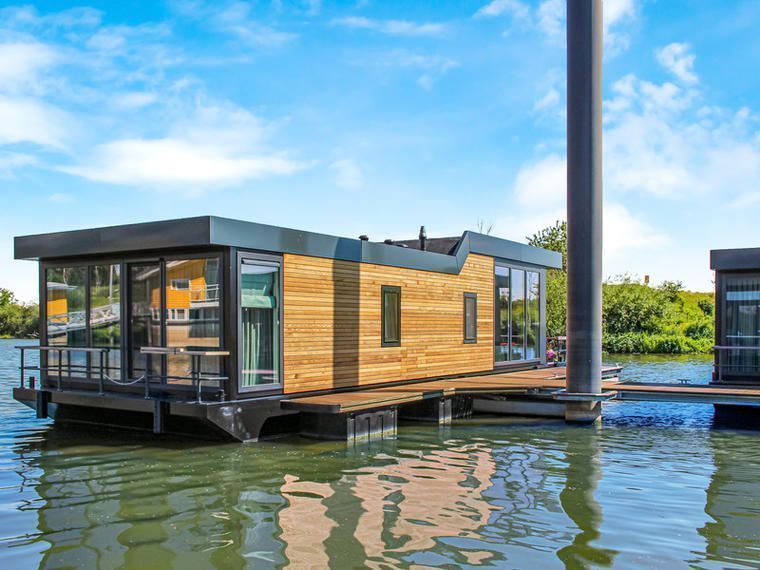 Hausboot in Ohe en Laak, Niederlande