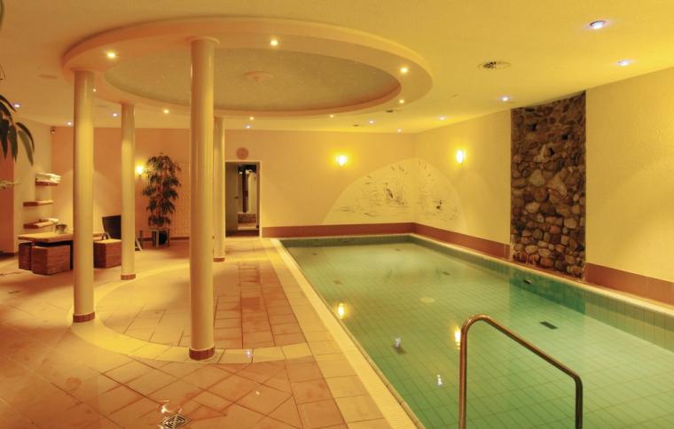 Ferienanlage Sparow mit Schwimmbad
